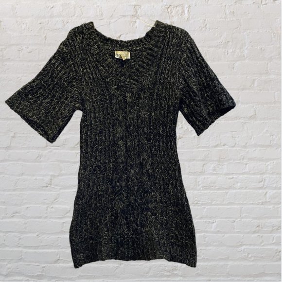 GERI C -- Mini Sweater Dress, Long Sweater, Gray Cable-Knit, Elbow Length Sleeve - Picture 4 of 13